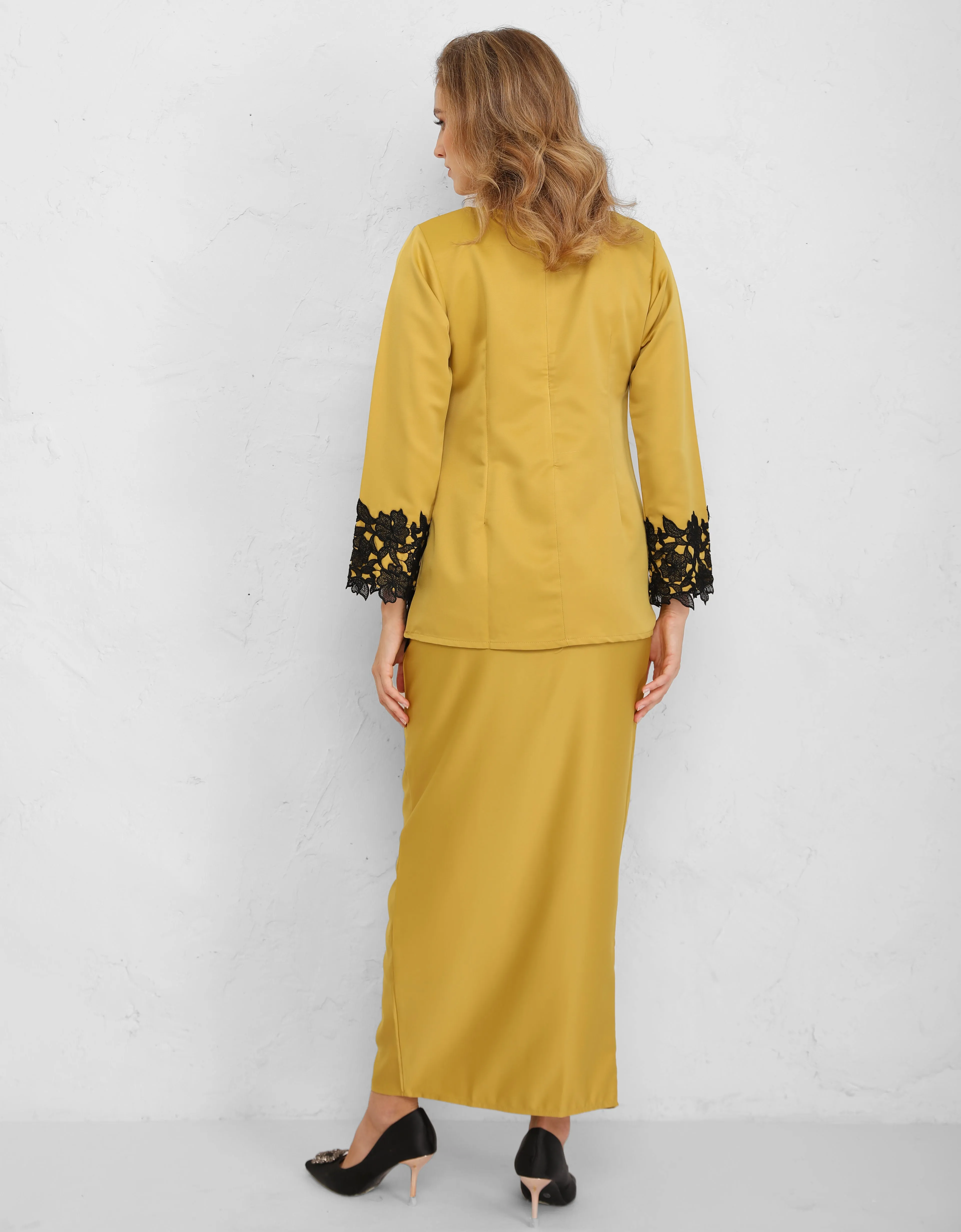 BAJU KURUNG KEDAH JULYA (MUSTARD)