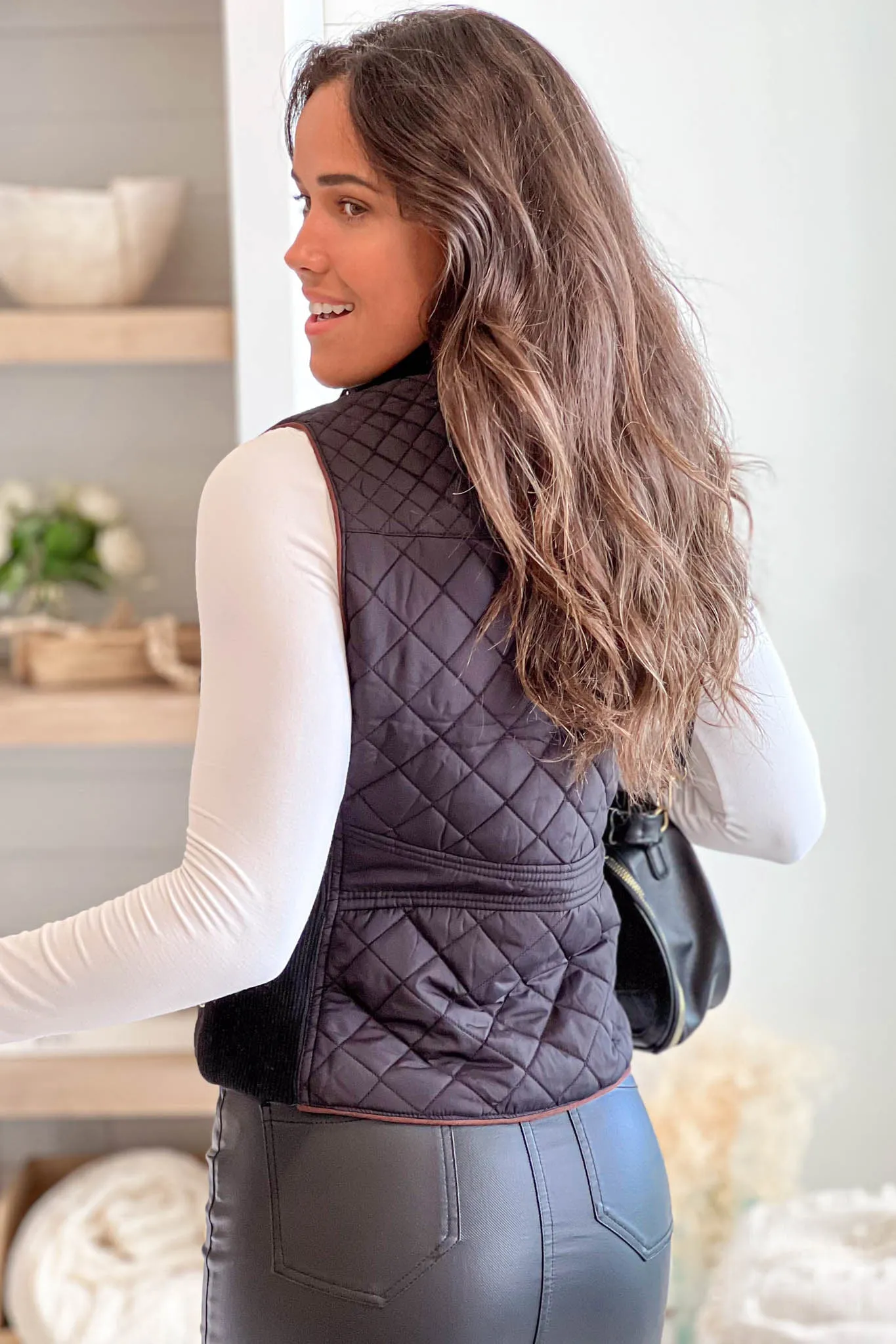 Black Quilted Vest With Front Pockets