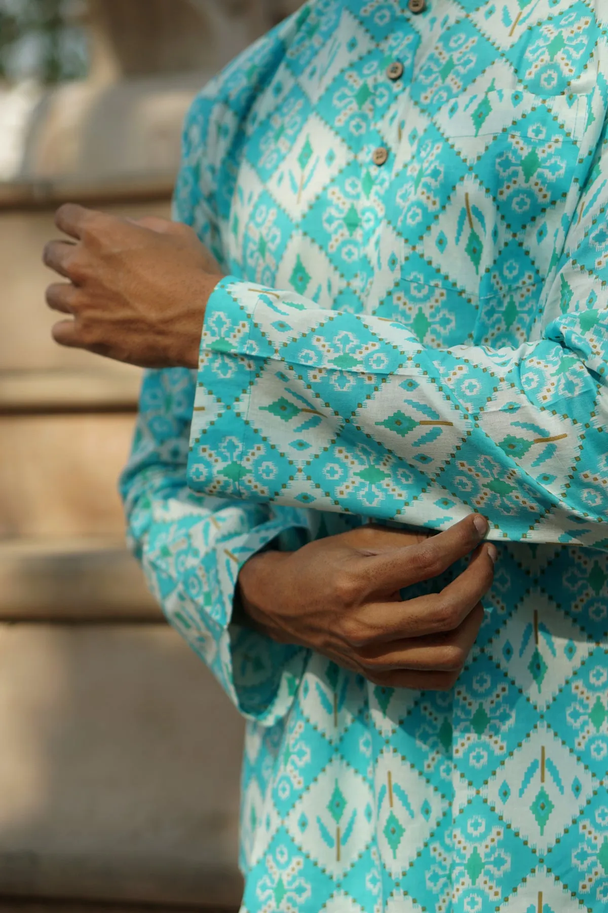 Blue & White Ethinc Motifs Handblock Printed Short Kurta