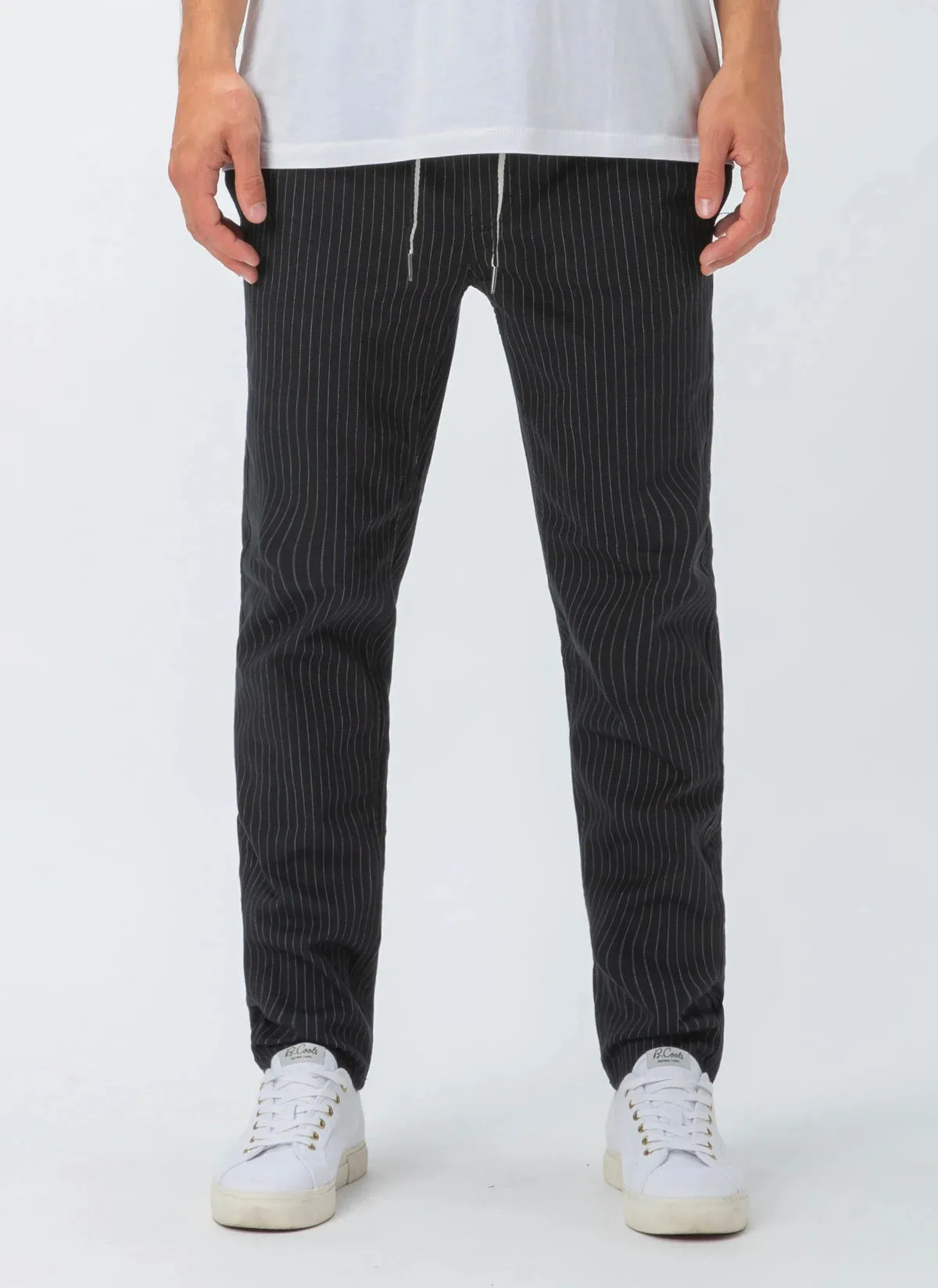 B.Slim Elastic Black Pinstripe