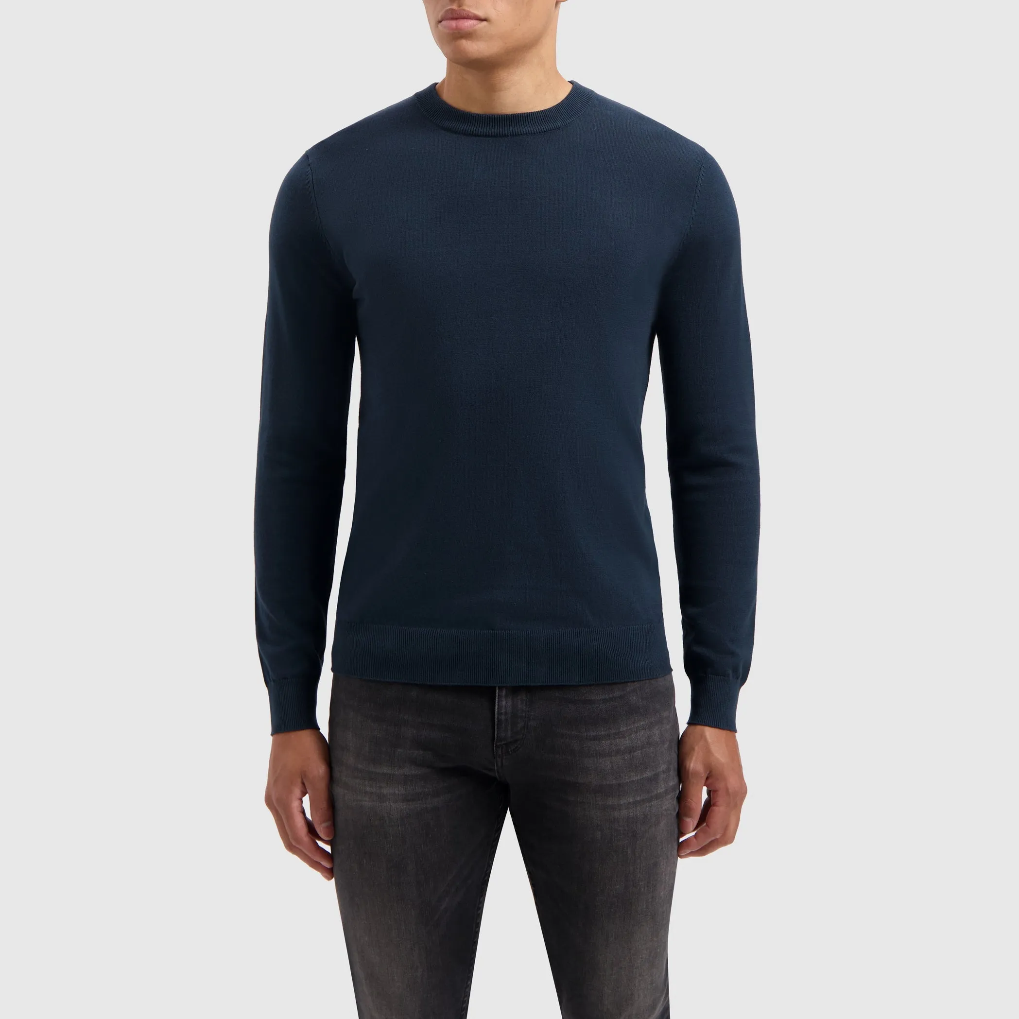 Essential Knitwear Crewneck Sweater | Navy