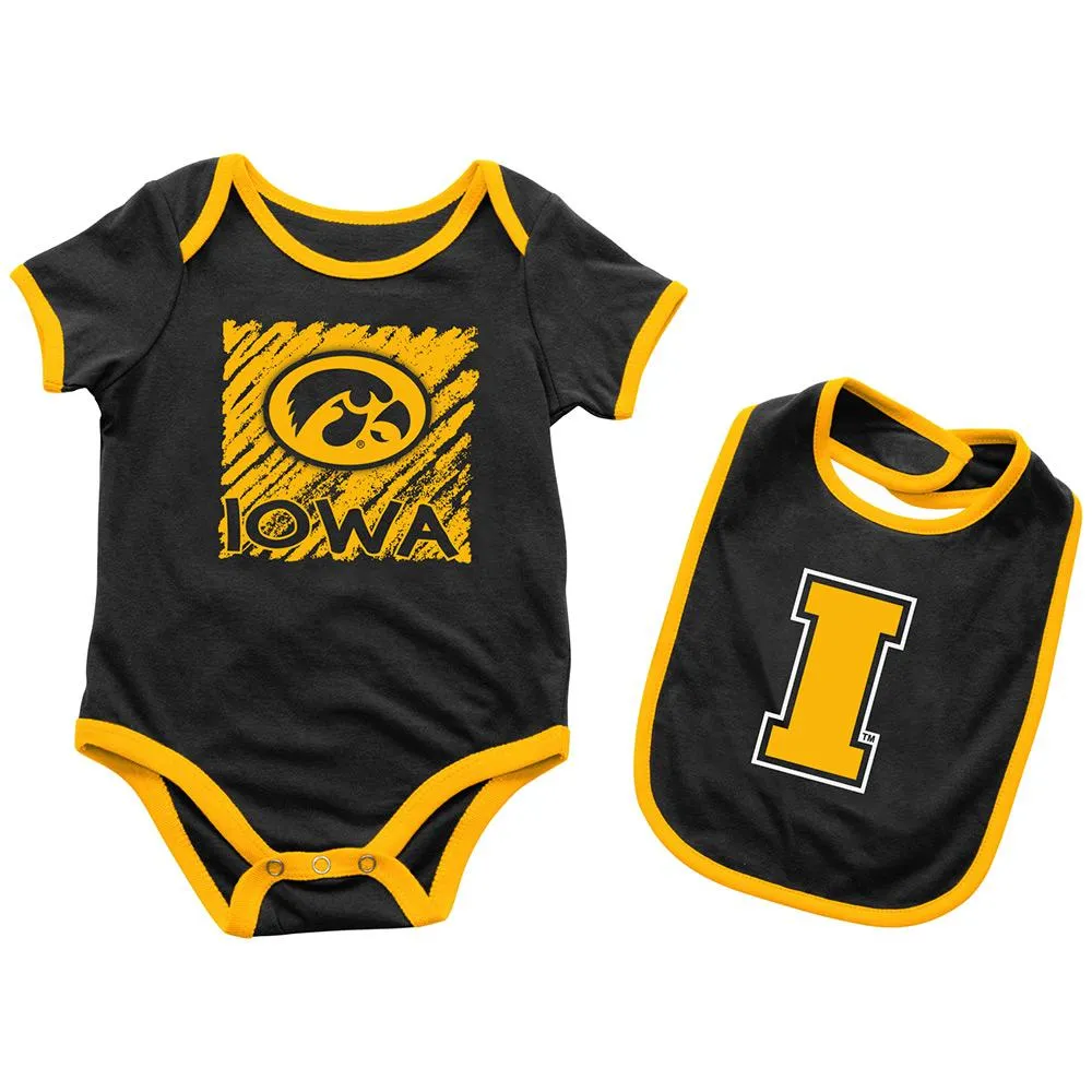 Iowa Hawkeyes Colosseum INFANT BABY One Piece Bodysuit Outfit & Bib Set