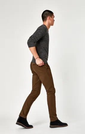 JOHNNY SLIM CHINO IN BROWN TWILL