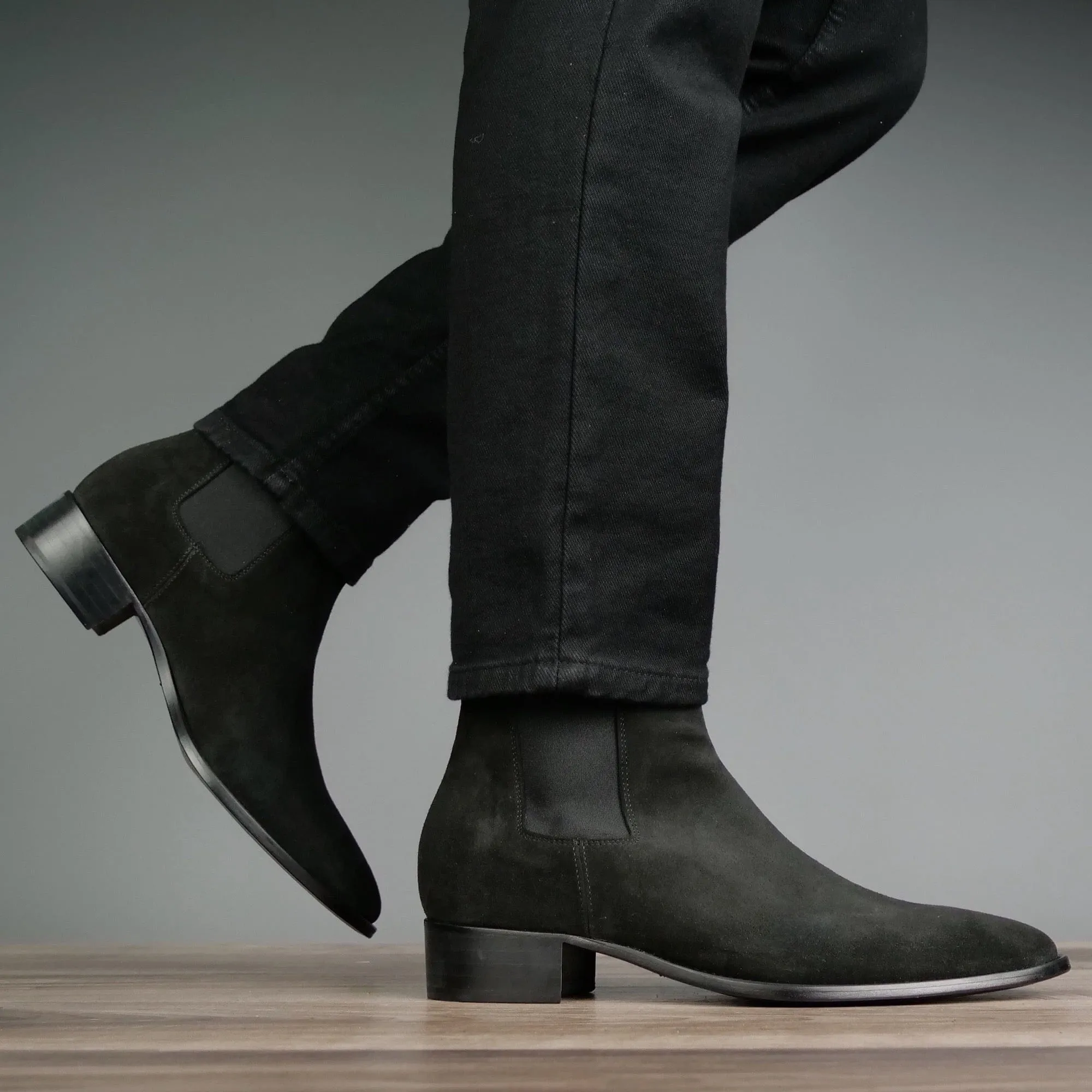 Manhattan Chelsea Boot Black Suede