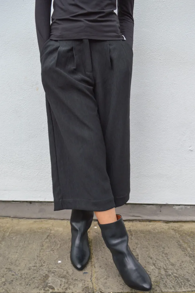 Object Kendra Culotte Pants