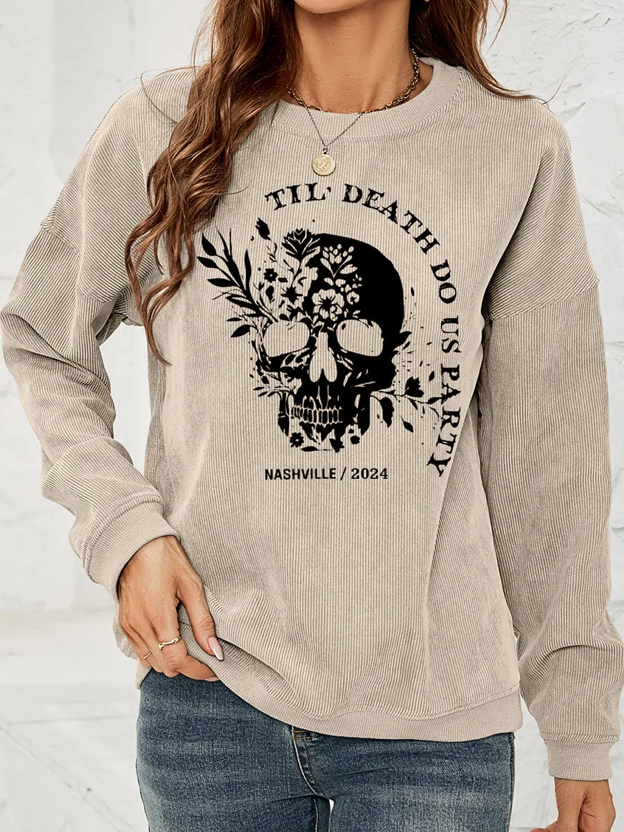 Skull Graphic Dropped Shoulder Sweatshirt – For When You Want to Look Badass and Cozy at the Same Time