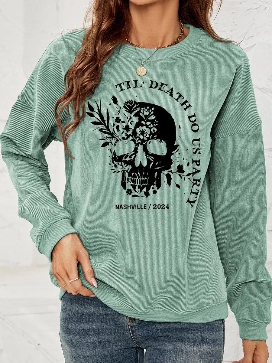 Skull Graphic Dropped Shoulder Sweatshirt – For When You Want to Look Badass and Cozy at the Same Time