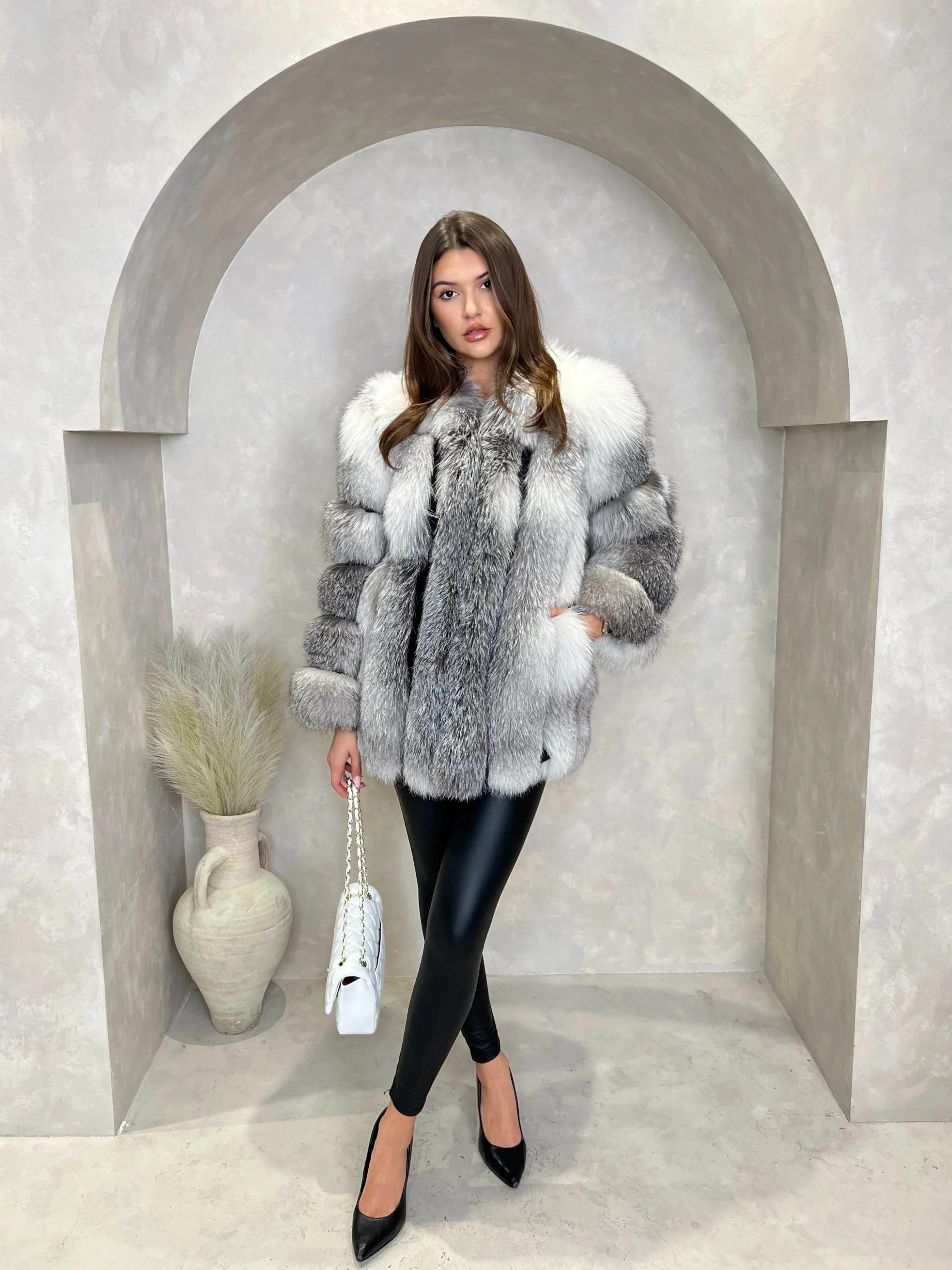 Two Tone Luxury mid Length Fur