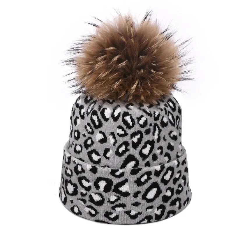 Winter High-fashion Leopard Print Pompon Beanie Hats and Neck Scarf Set